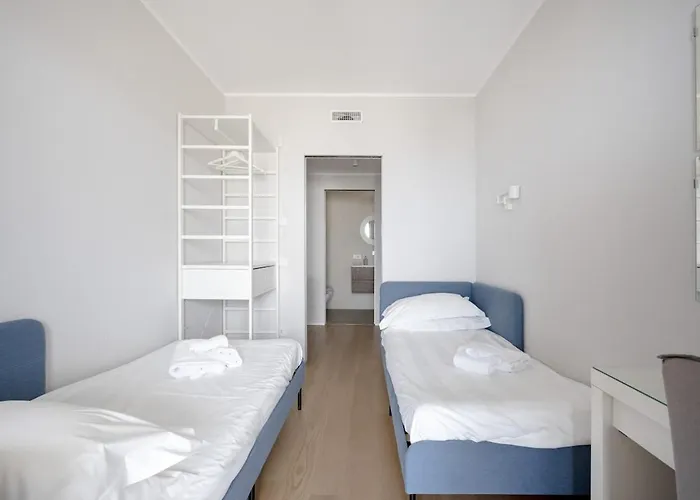 Appartamento Palazzo Verdi - Seafront Luxe Retreat Bari