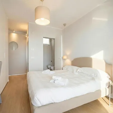 Palazzo Verdi - Seafront Luxe Retreat Apartamento *