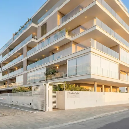 Palazzo Verdi - Seafront Luxe Retreat Apartamento Bari